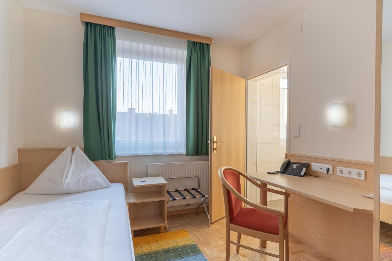 Hotel Kindler 2,0 Self-Check-In Leoben  Exterior photo